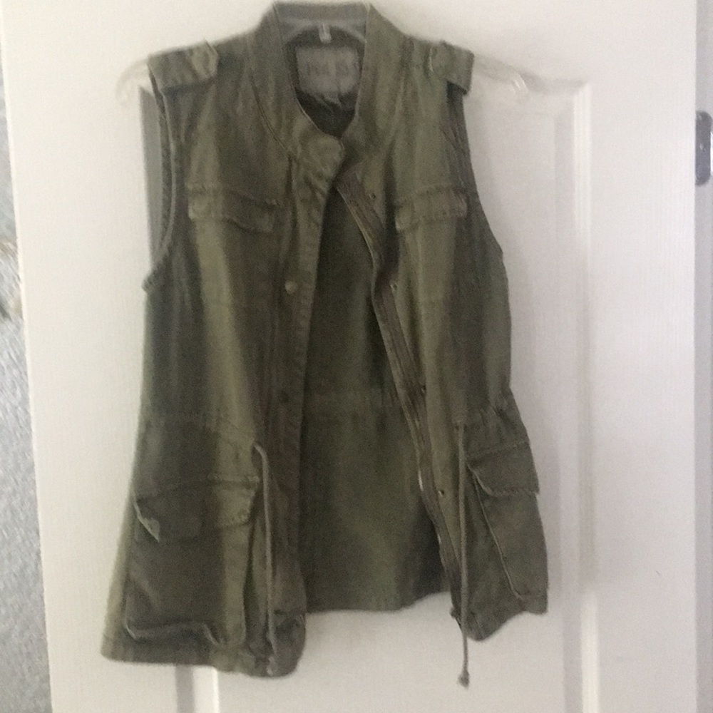 Draw string olive green vest